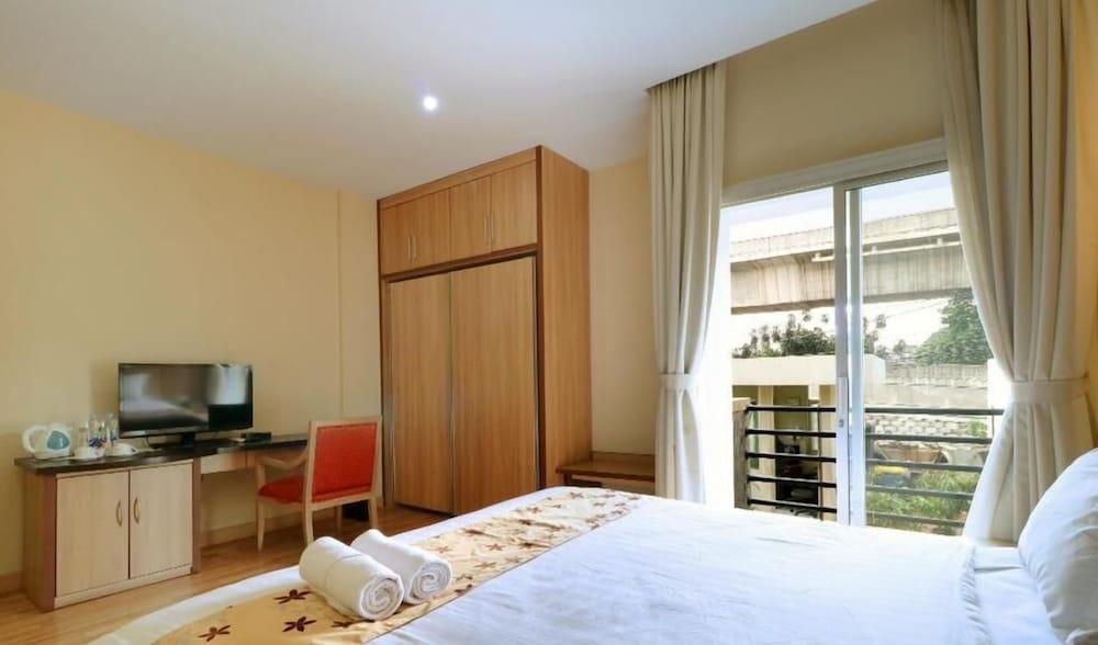 Mutiara Suites Yakarta Exterior foto