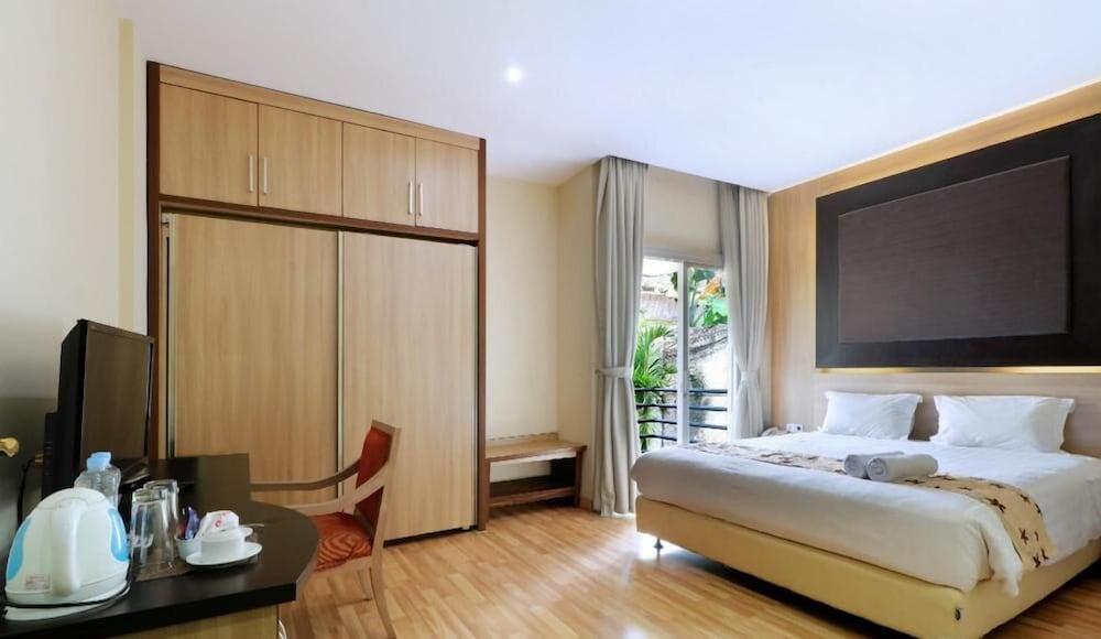 Mutiara Suites Yakarta Exterior foto