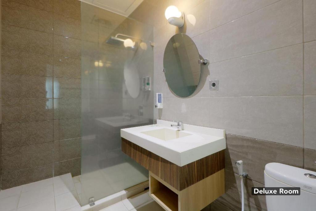 Mutiara Suites Yakarta Exterior foto