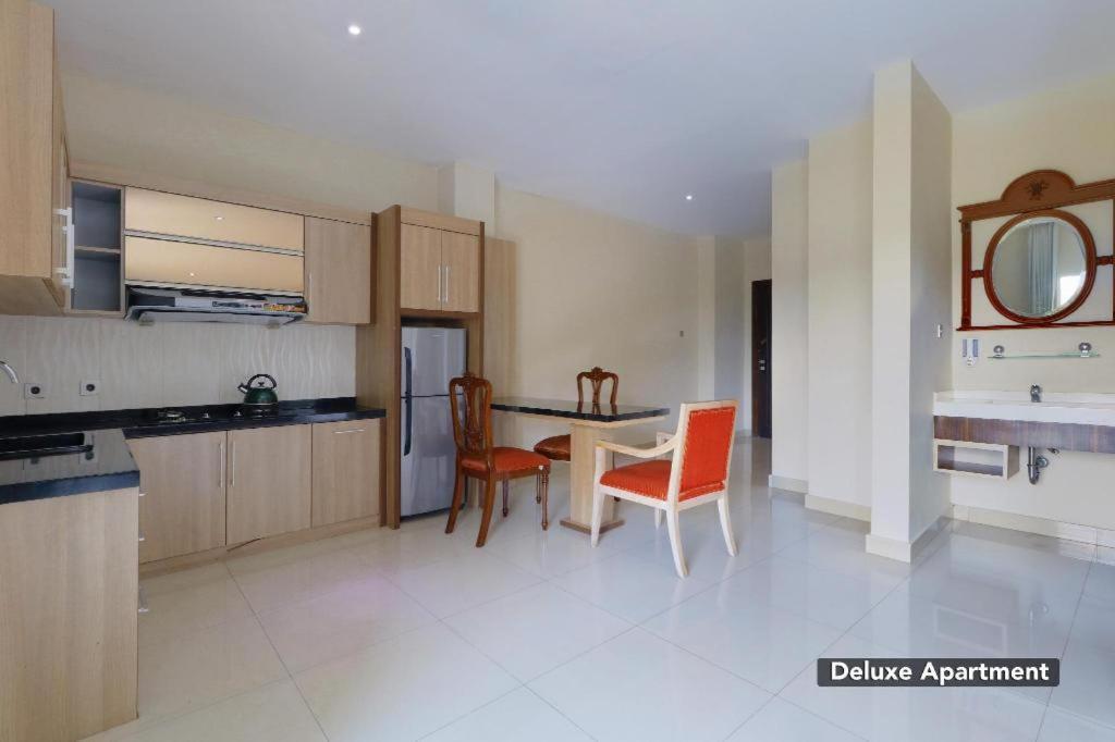 Mutiara Suites Yakarta Exterior foto