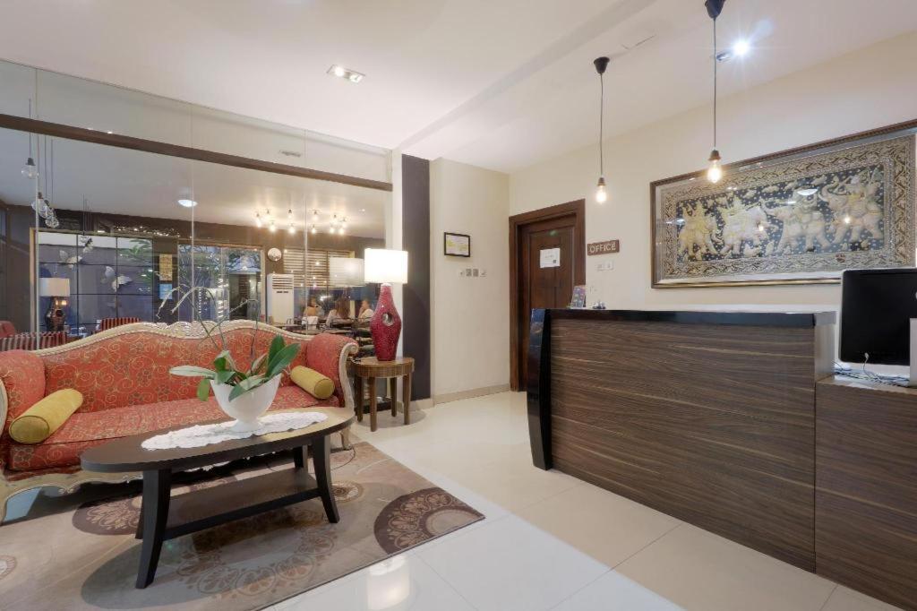 Mutiara Suites Yakarta Exterior foto
